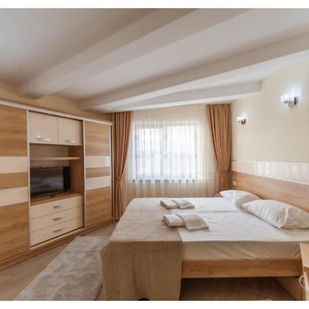 Luxury Apartment Питешти Экстерьер фото