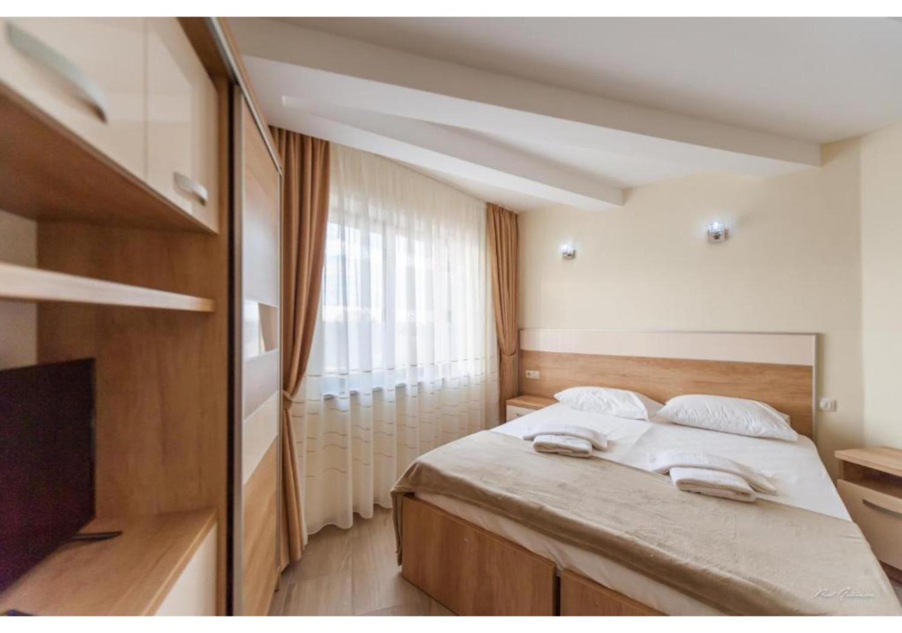 Luxury Apartment Питешти Экстерьер фото