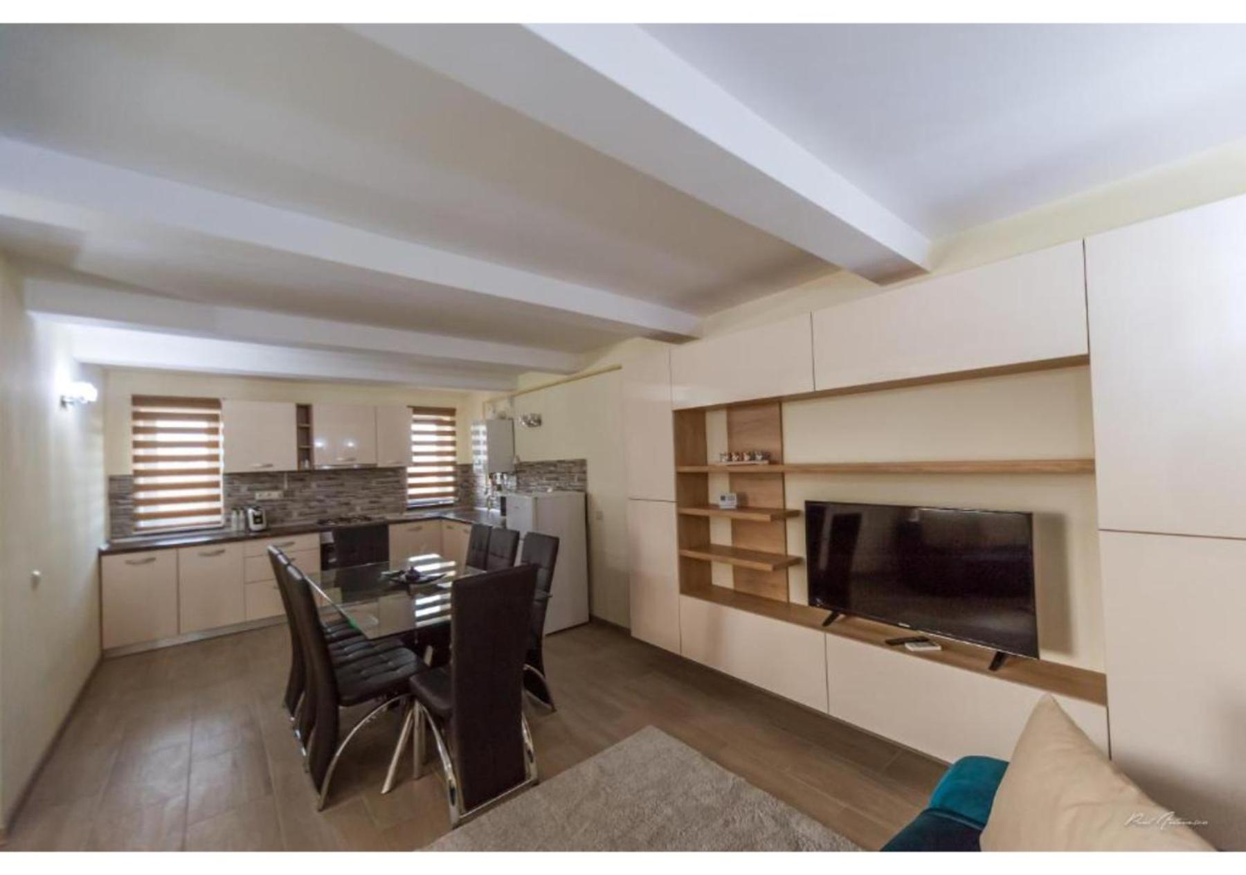 Luxury Apartment Питешти Экстерьер фото